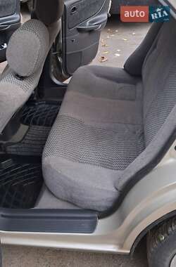 Седан Mazda 626 1998 в Киеве