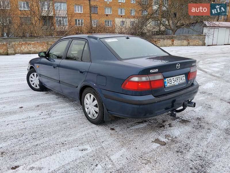 Седан Mazda 626 1999 в Виннице