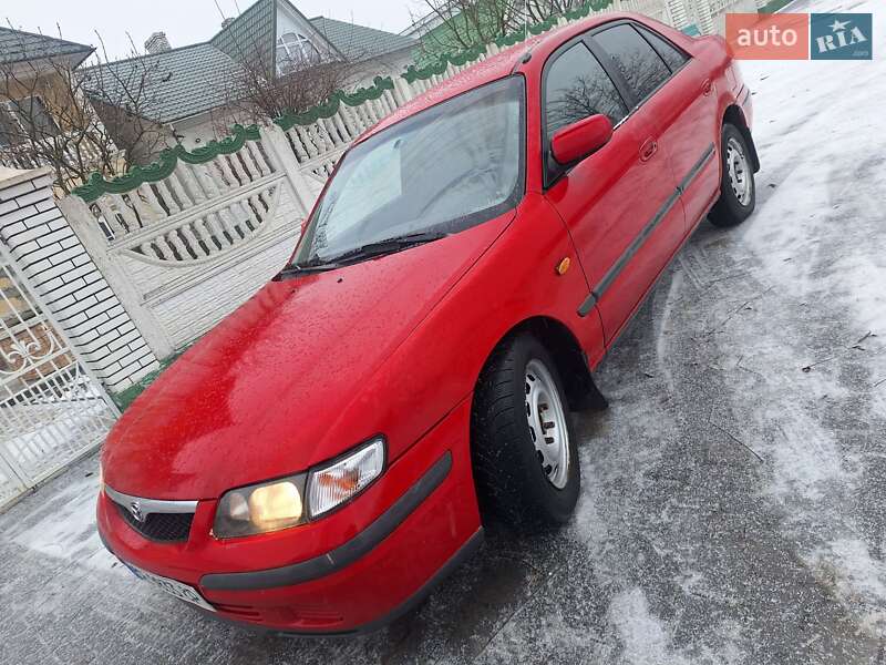 Седан Mazda 626 1999 в Черновцах