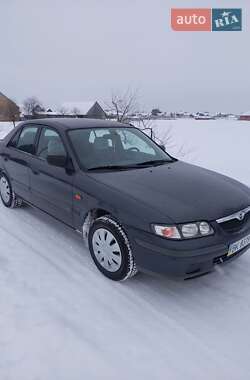 Седан Mazda 626 1998 в Сарнах