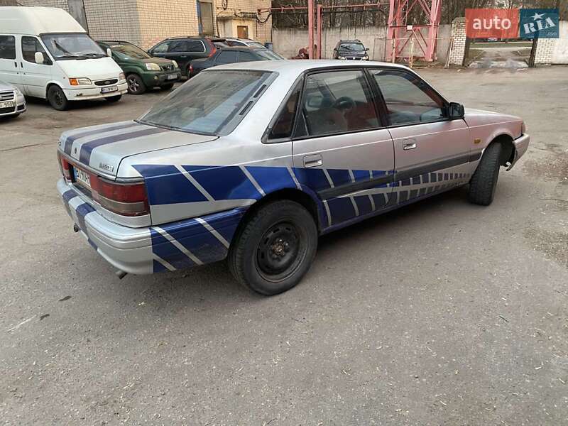 Хэтчбек Mazda 626 1989 в Кременчуге