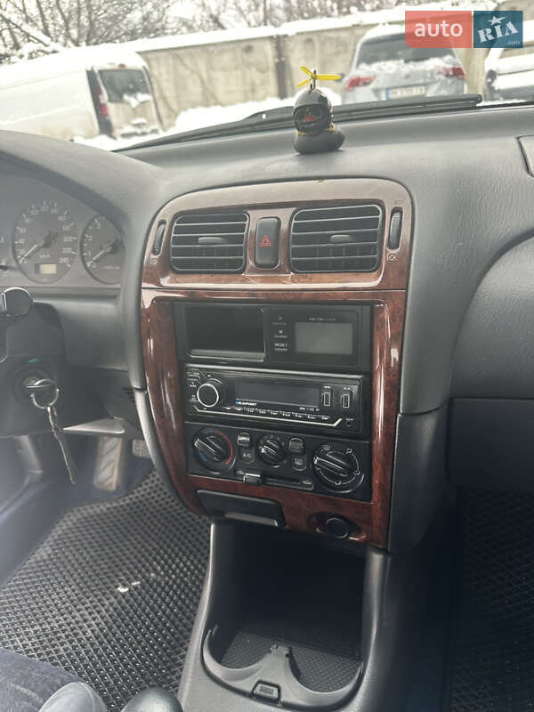 Хэтчбек Mazda 626 1997 в Ровно