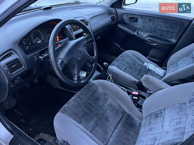 Хэтчбек Mazda 626 1999 в Львове