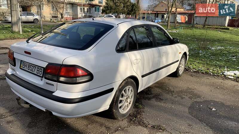 Хэтчбек Mazda 626 1998 в Рени