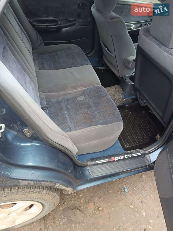 Хэтчбек Mazda 626 1999 в Тернополе