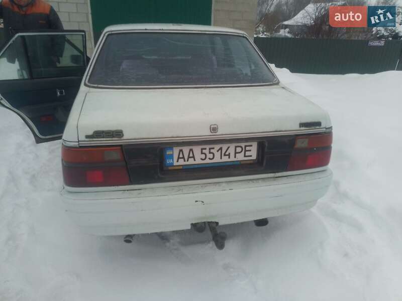 Седан Mazda 626 1986 в Андрушівці