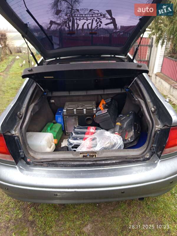 Хэтчбек Mazda 626 1994 в Долине фото 6 Хэтчбек Mazda 626 1994 в Долине