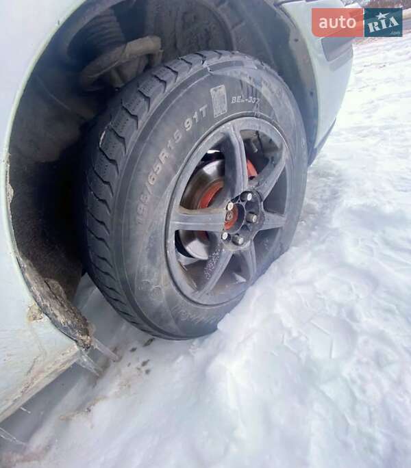 Седан Mazda 626 1999 в Старокостянтинові фото 5 Седан Mazda 626 1999 в Старокостянтинові