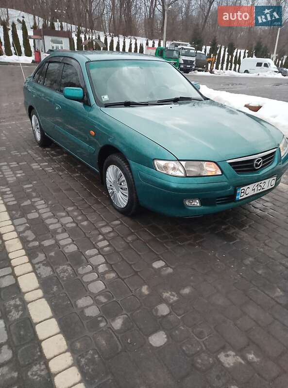Хетчбек Mazda 626 2001 в Львові