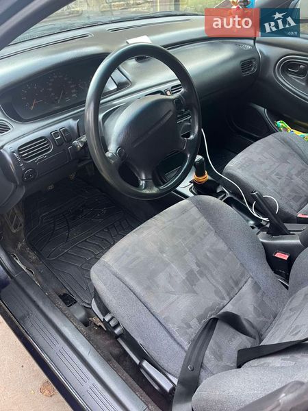 Хетчбек Mazda 626 1995 в Кам'янець-Подільському