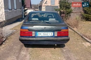 Хэтчбек Mazda 626 1986 в Ровно