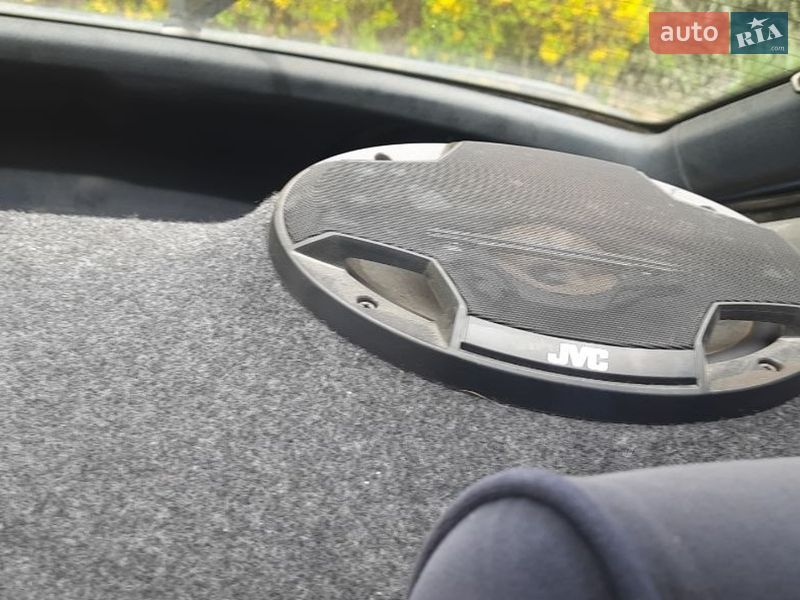 Хэтчбек Mazda 626 1989 в Ужгороде