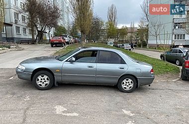 Седан Mazda 626 1993 в Южноукраинске