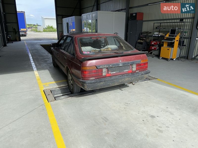 Хэтчбек Mazda 626 1985 в Львове