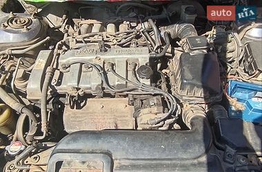 Седан Mazda 626 1995 в Шостці