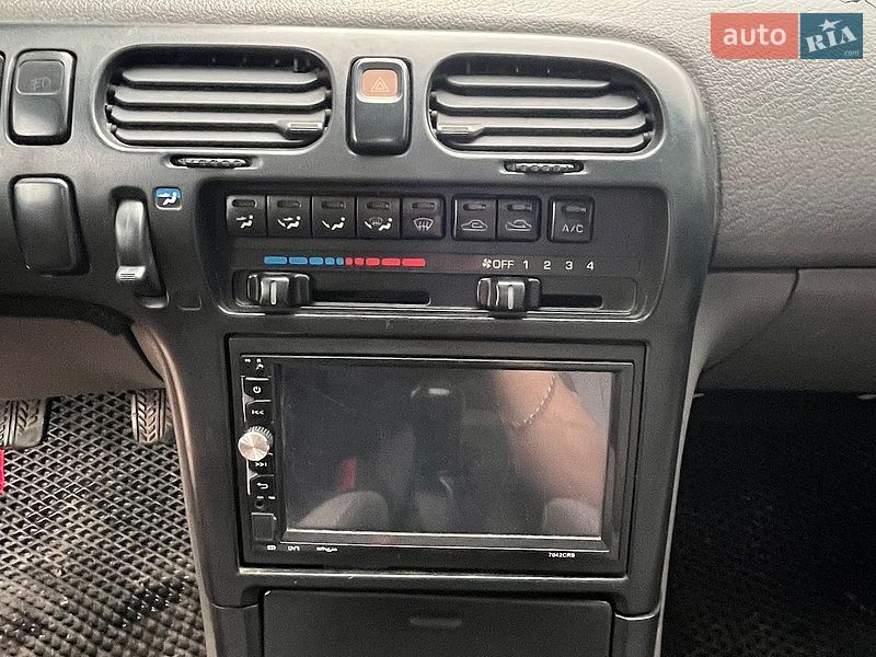 Седан Mazda 626 1992 в Кропивницькому
