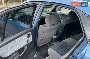 Седан Mazda 626 1998 в Львові