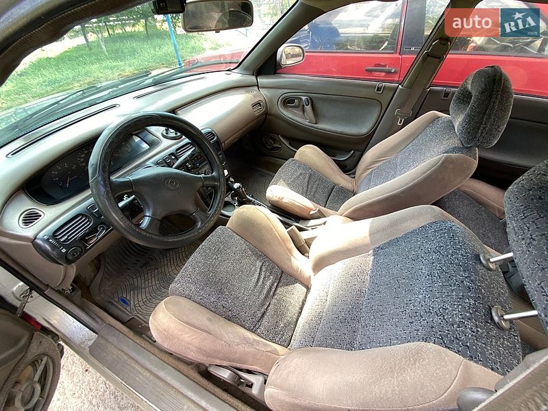 Седан Mazda 626 1993 в Южноукраинске