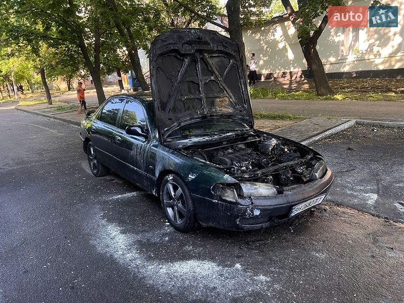 Седан Mazda 626 1992 в Миколаєві
