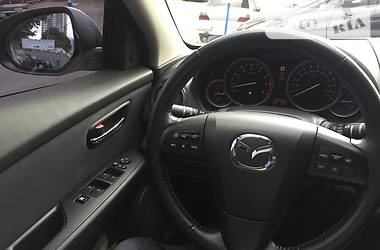 Седан Mazda 6 2011 в 