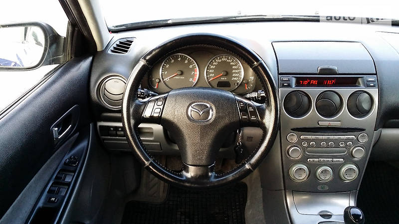 Седан Mazda 6 2003 в Кременчуге