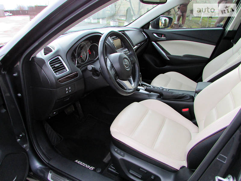 Седан Mazda 6 2014 в Ивано-Франковске