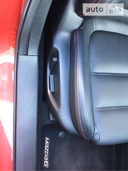 Седан Mazda 6 2013 в Запоріжжі