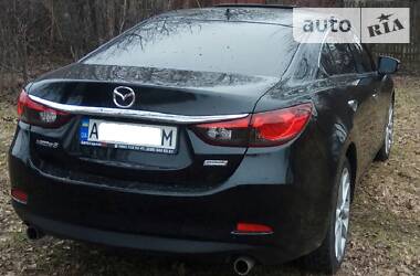 Седан Mazda 6 2015 в 