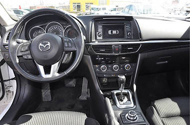 Седан Mazda 6 2013 в Черновцах