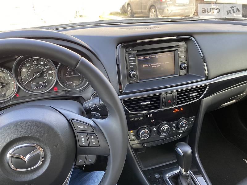 Седан Mazda 6 2014 в Львові