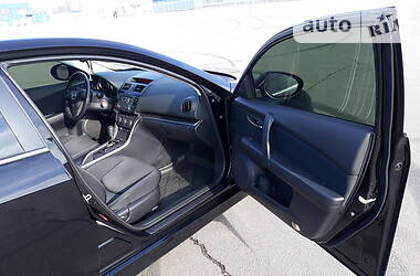 Седан Mazda 6 2012 в 