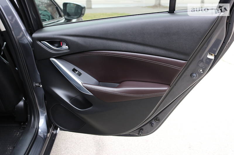 Седан Mazda 6 2015 в Києві