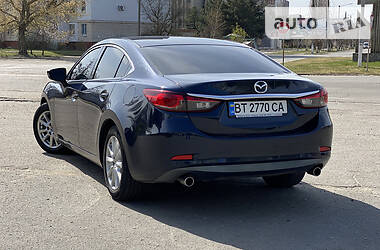 Седан Mazda 6 2015 в 