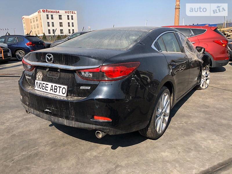 Седан Mazda 6 2017 в Львове
