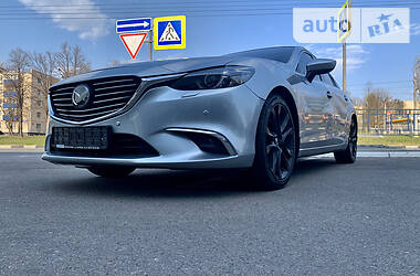 Седан Mazda 6 2015 в 