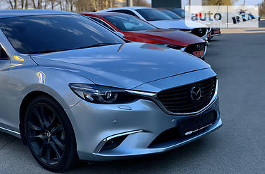 Седан Mazda 6 2015 в 