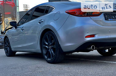 Седан Mazda 6 2015 в 