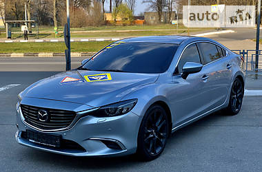 Седан Mazda 6 2015 в 