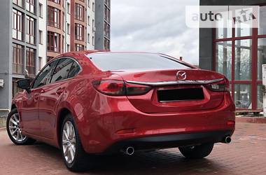 Седан Mazda 6 2015 в 