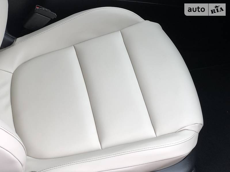 Седан Mazda 6 2015 в Івано-Франківську