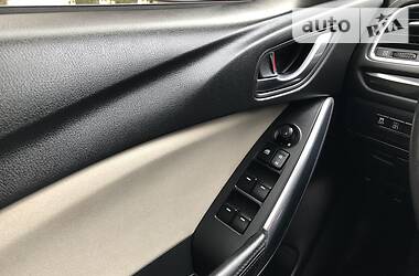 Седан Mazda 6 2015 в 