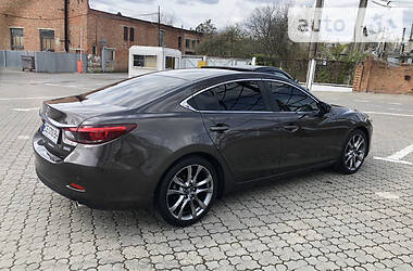 Седан Mazda 6 2015 в 