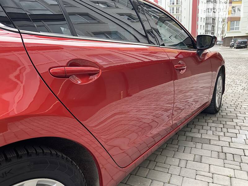 Седан Mazda 6 2015 в Івано-Франківську
