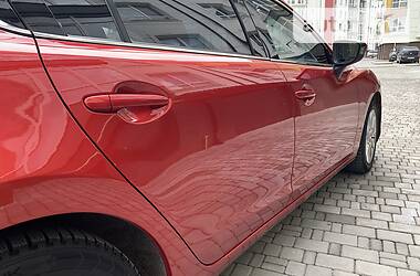 Седан Mazda 6 2015 в 