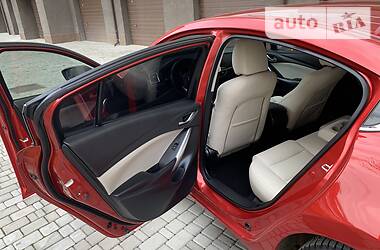 Седан Mazda 6 2015 в 