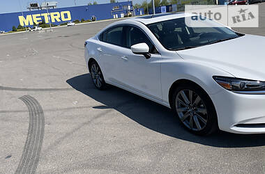 Седан Mazda 6 2018 в 
