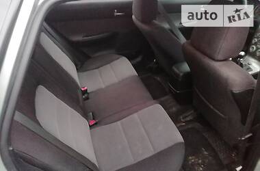 Універсал Mazda 6 2004 в 