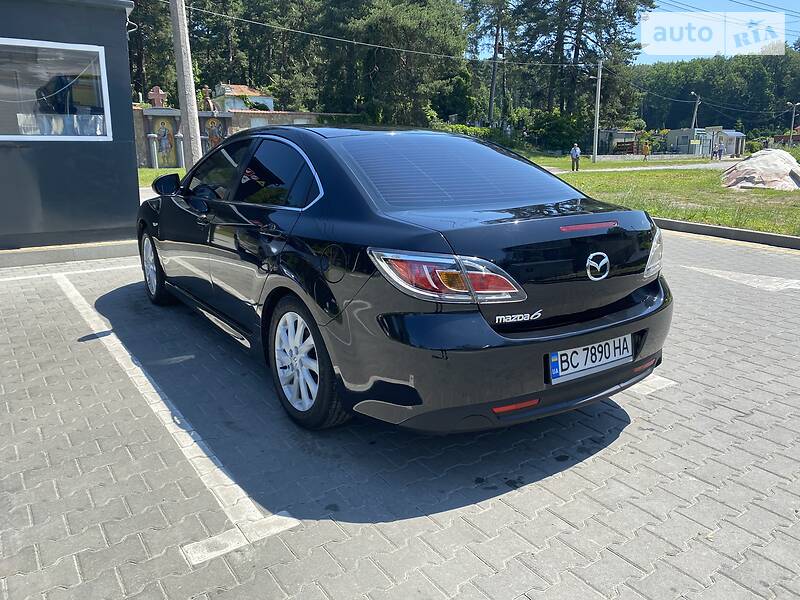 Седан Mazda 6 2011 в Львове