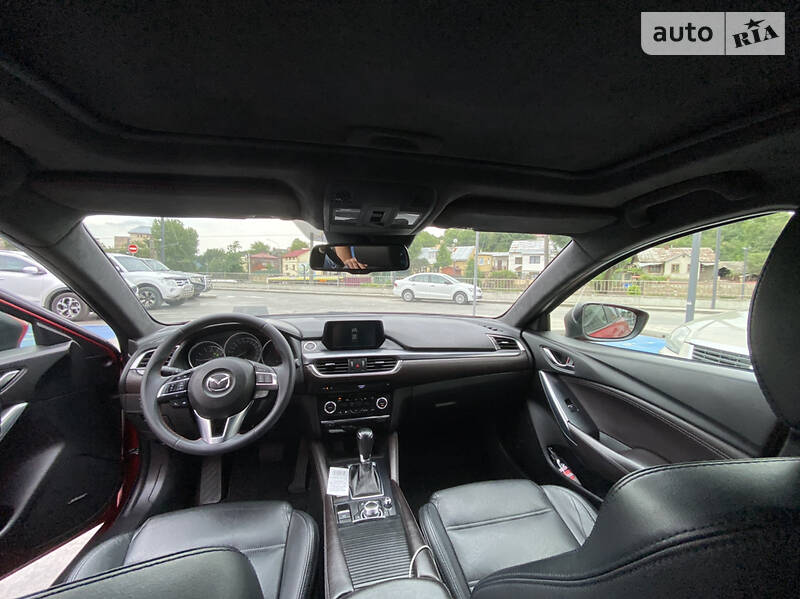Седан Mazda 6 2015 в Львові