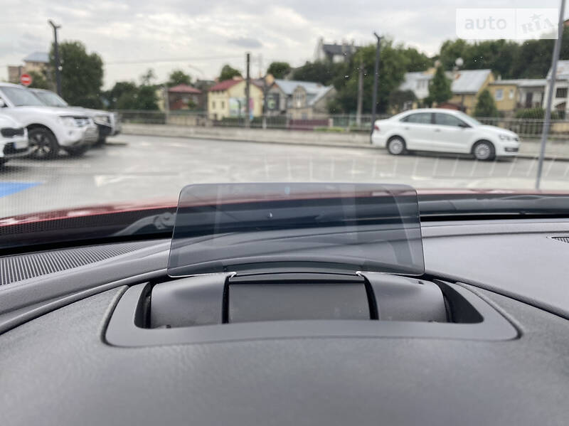 Седан Mazda 6 2015 в Львові
